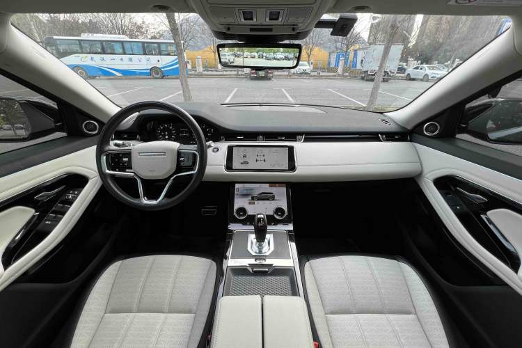Used Land Rover Range Rover Evoque 2021 Range Rover Velar L 249PS R-Dynamic First Edition