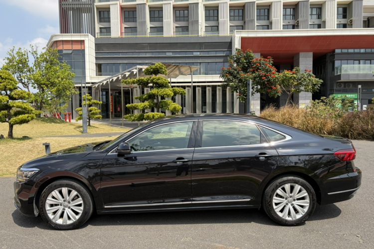 Used Volkswagen Passat 2019 330TSI Elite Edition China VI