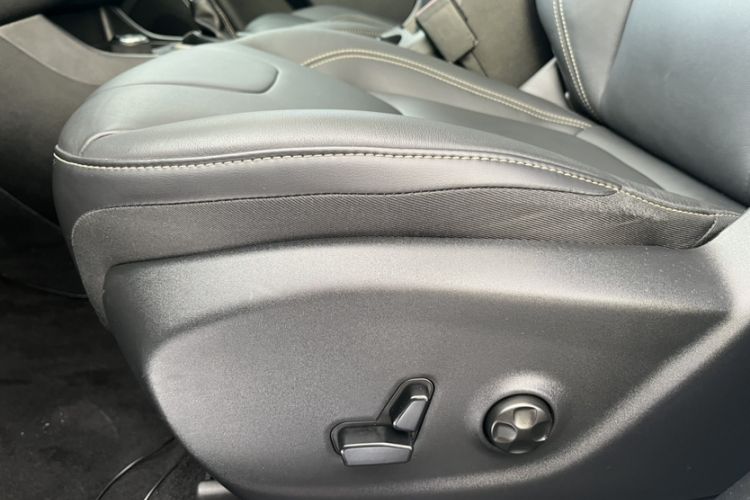 Used Jeep Cherokee 2016 2.4L Professional Edition