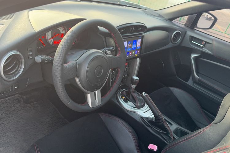 Used Toyota 86 2013 2.0L Automatic Luxury Version