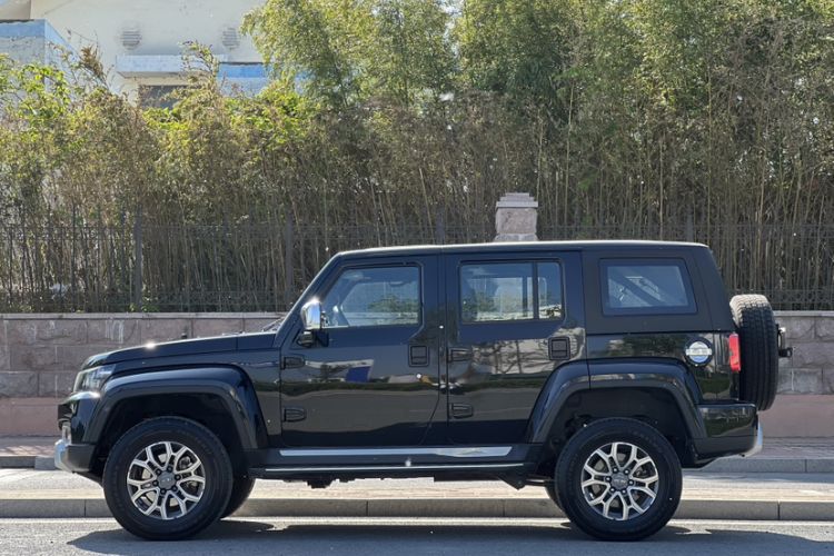 Used BAIC Off-Road BJ40 2020 2.0T Automatic Four-Wheel Drive Urban Hunter Edition Chivalrous Type Exterior 1