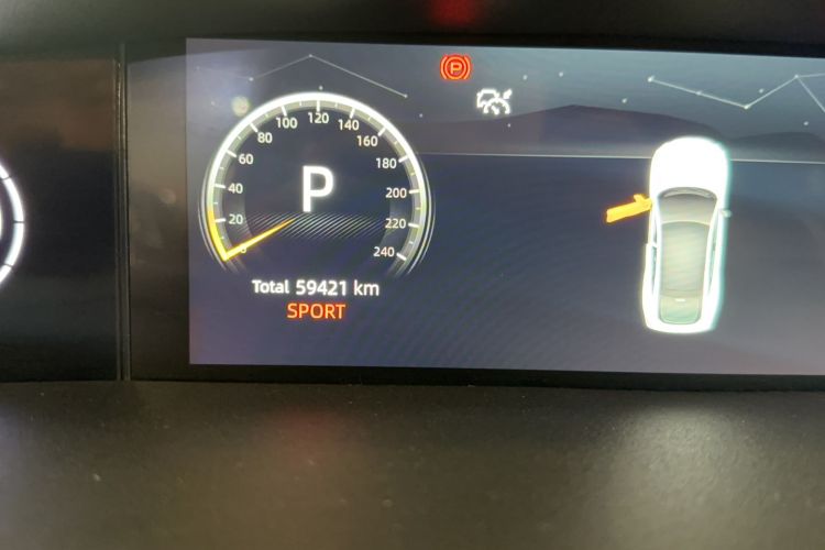 Used CHANGAN UNI-V 2022 1.5T Prestige Version Odometer Close Up