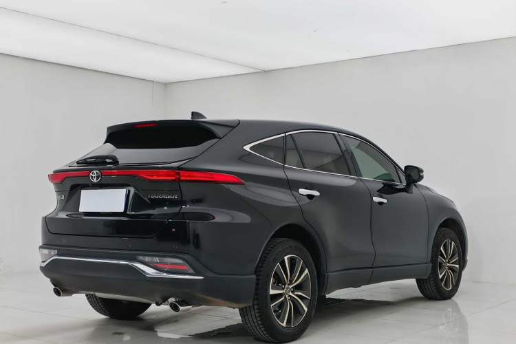 Used Toyota Harrier 2022 2.0L CVT Two-Wheel Drive Entry Version
