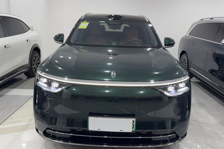 Used Hima AITO M8 2025 Extended-Range Max+ Version 53.4 kWh 5-Seater Edition Front