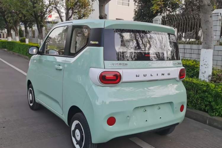 Used Wuling Hongguang MINIEV 2024 3rd Generation 215km Youth Edition