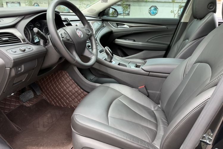 Used Buick LaCrosse 2022 652T Luxury Version Interior 1