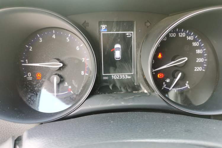 Used Toyota IZOA 2018 2.0L Yichi Version China VI Standard
