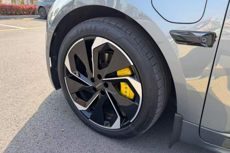 Used Zeekr 001 2021 Ultra-Long Range Single-Motor WE Edition Exterior 6