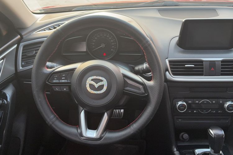 Used Mazda Mazda 3 Axela 2017 Sedan 1.5L Automatic Luxury Model Emission Standard China V