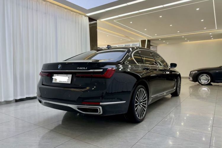 Used BMW 7 Series 2021 740Li Leading Edition Luxury Package
