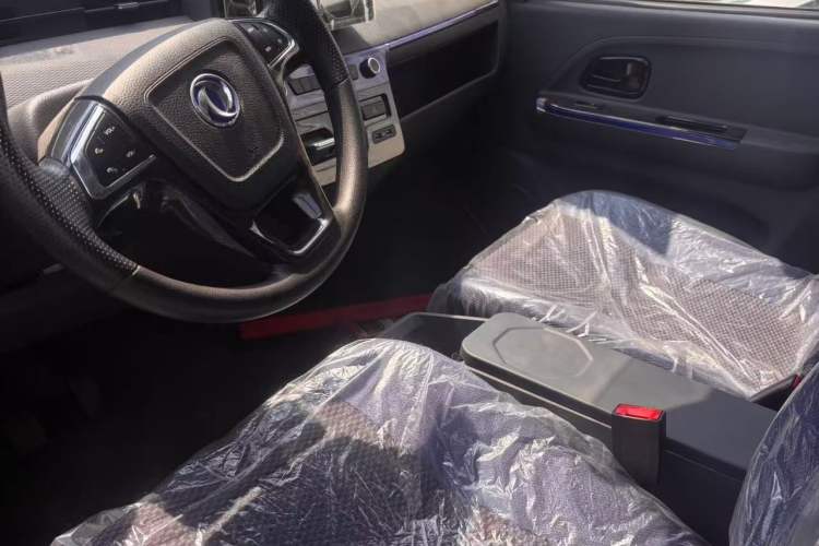 Used Dongfeng Yufeng EM27 2024 EM27 EVE Energy 41.86 kWh