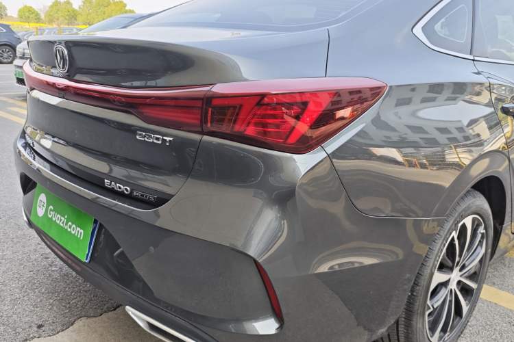 Used CHANGAN Eado 2022 PLUS Blue Whale NE 1.4T GDI DCT Flagship Edition
