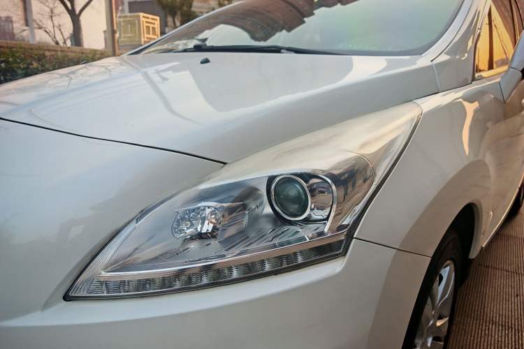 Used Peugeot 3008 2015 1.6THP Automatic Classic Edition