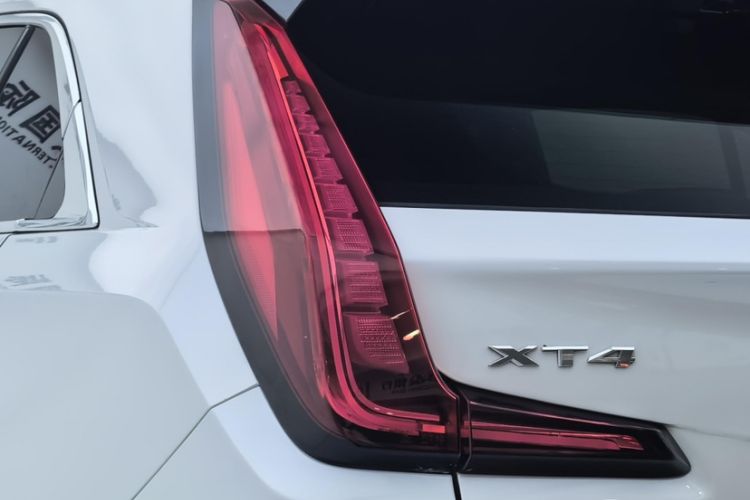 Used Cadillac XT4 2020 Revised Version 28T Two-Wheel Drive Luxury Edition