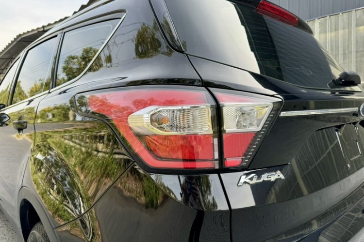 Used Ford Kuga 2019 EcoBoost 180 Two-Wheel-Drive Platinum Edition China VI Standard
