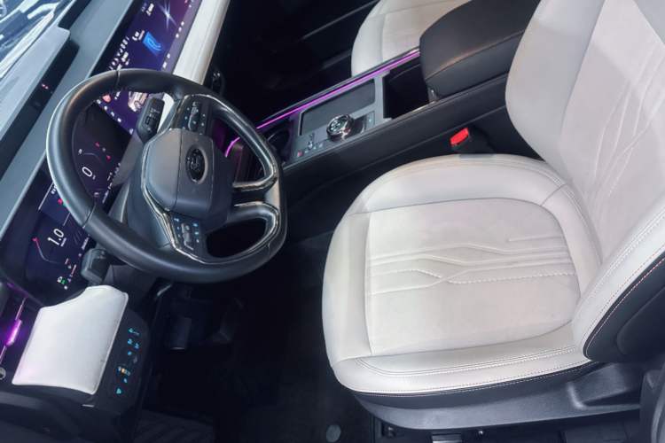 Used Ford Mondeo 2023 EcoBoost 245 Ultimate Model
