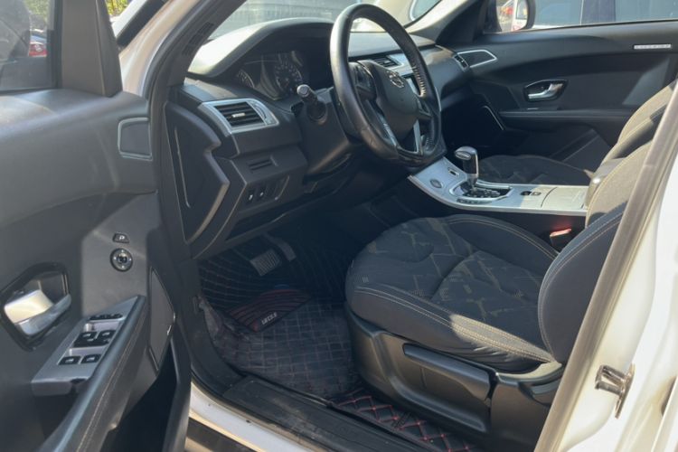 Used Land X7 2015 2.0T Panoramic Luxury Edition