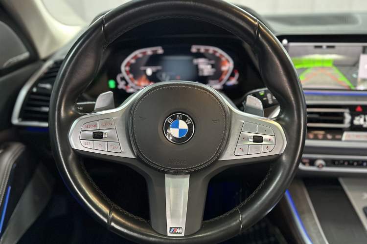 Used BMW X5 2022 Restyled xDrive 30Li Luxury Version M Sport Package
