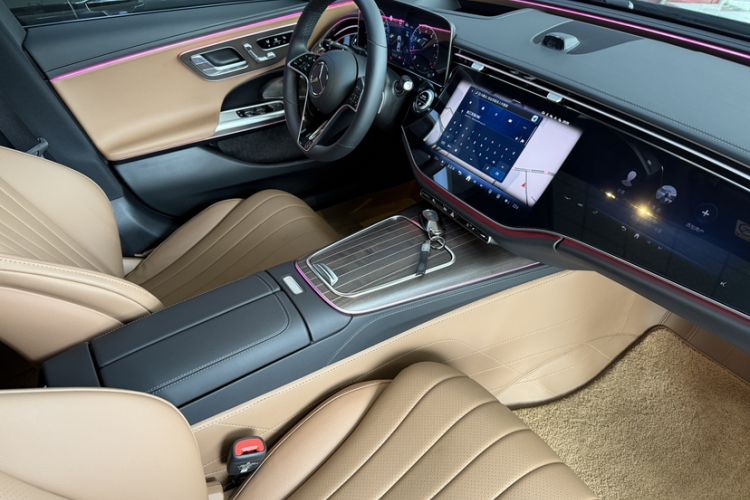 Used Mercedes-Benz E-Class 2025 Facelift E 300 L Premium Edition