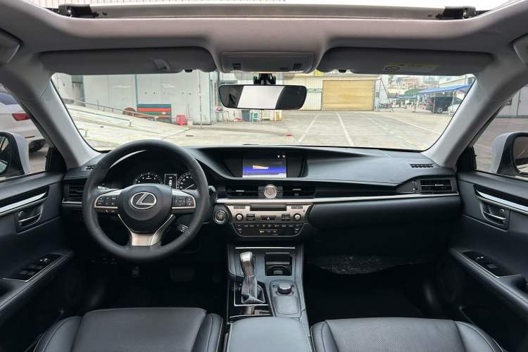 Used Lexus ES 2015 200 Elite Edition