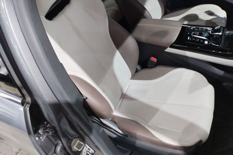 Used BYD Qin PLUS 2024 HONOR Edition DM-i 55KM Leading Model
