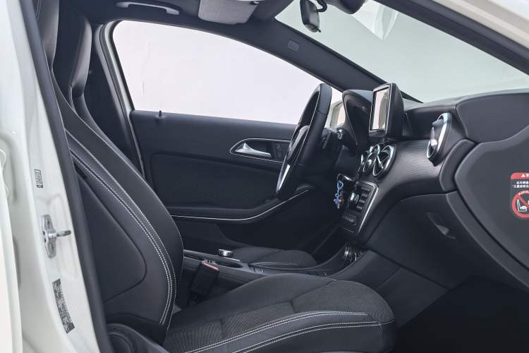 Used Mercedes-Benz A-Class (Import) 2013 A 180 Fashion Model
