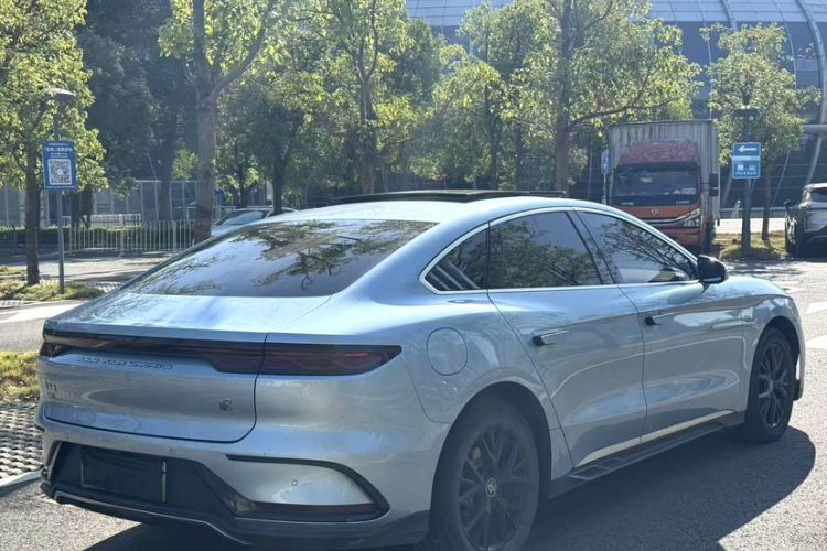Used BYD Han 2023 DM-i Champion Edition 121KM Prestige Model