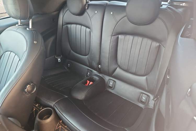 Used MINI MINI 2023 Revised 2.0T COOPER S CABRIO Artist