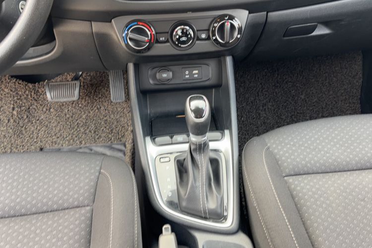 Used Hyundai Celesta 2018 1.6L Automatic GL Enjoyment Edition China VI compliant