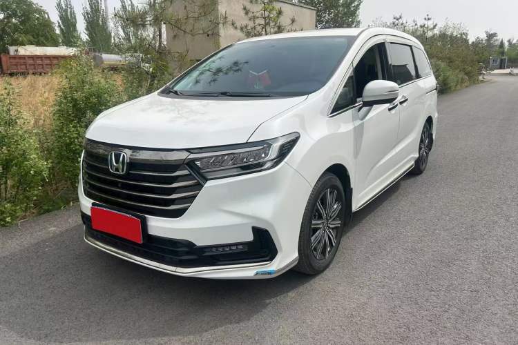 Used Honda Odyssey 2024 2.0L eHEV Sharp & Enjoy Edition