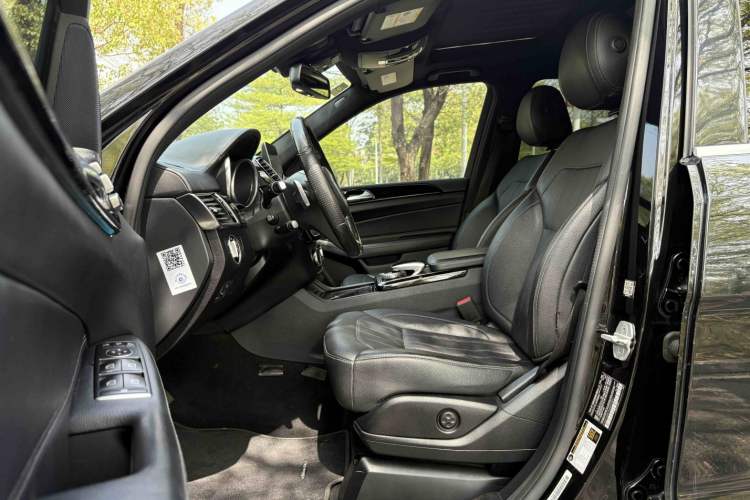 Used Mercedes-Benz GLS-Class 2017 GLS450 Middle East version
