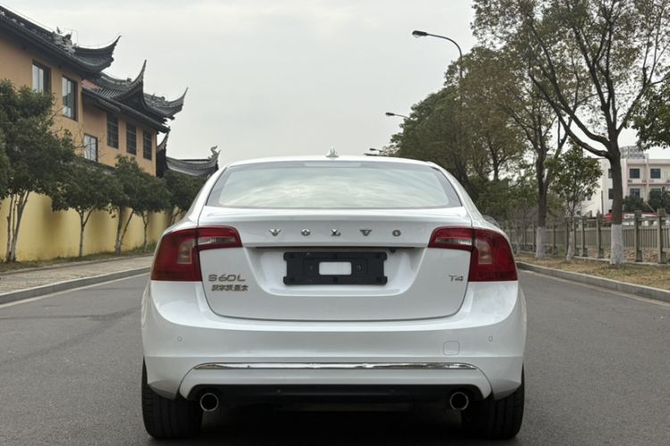 Used Volvo S60 2017 S60L T4 Smart Range Edition