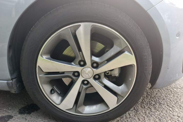 Used Peugeot 308S 2015 1.6T Automatic Ruichi Edition Exterior 7