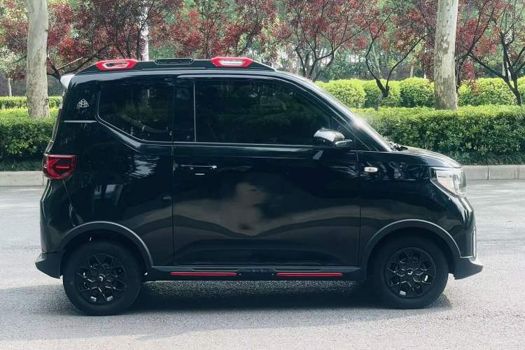 Used Wuling Hongguang MINIEV 2022 GAMEBOY 200km Gaming Edition with Lithium Iron Phosphate