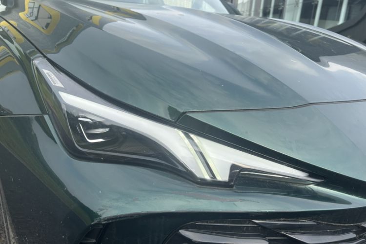 Used MG 7 2023 2.0T Automatic Trophy+ Ignition Glory Edition
