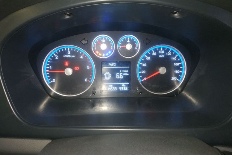 Used Foton Toano 2021 2.0T Manual Tongtu Short Wheelbase Mid-Height 5/6-Seater 4F20TC3
