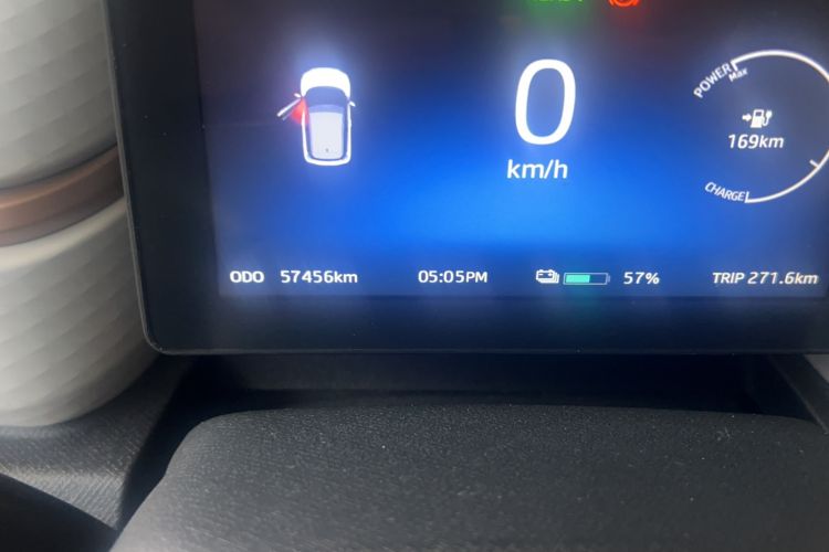 Used SOL E10X 2021 302 km Range Luxury Version 31.4 kWh