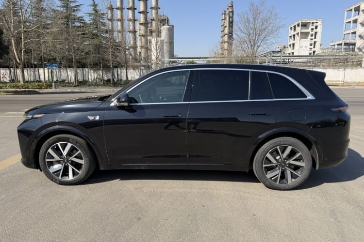 Used Li Auto L7 2023 Pro Model
