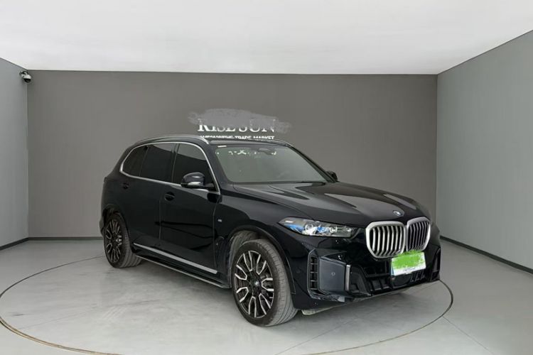 Used BMW X5 2023 xDrive 40Li M Sport Night Edition Package Exterior 7