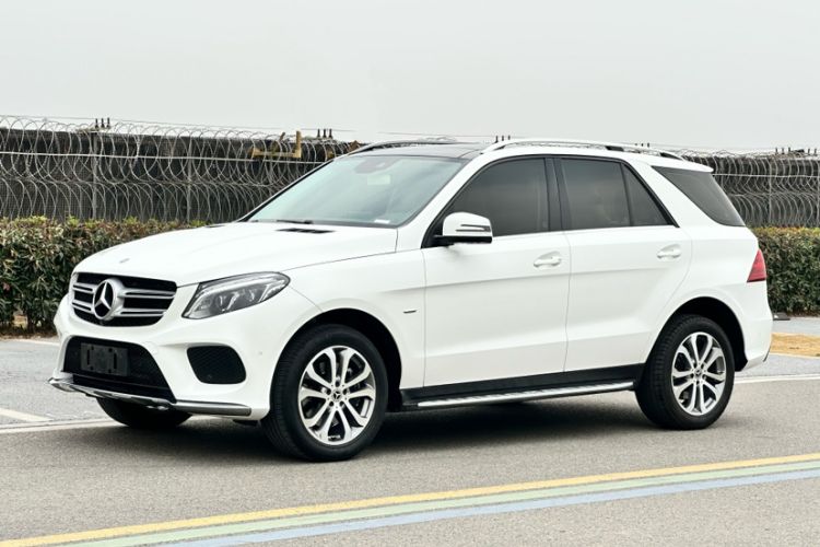 Used Mercedes-Benz GLE 2018 GLE 320 4MATIC Dynamic Edition Collector's Edition

