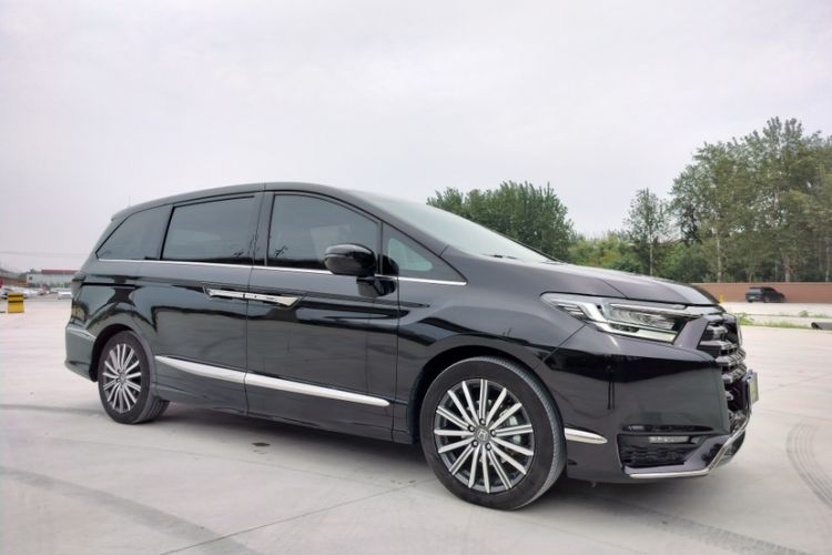 Used Honda Elysion 2022 2.0L eHEV Luxury First Edition