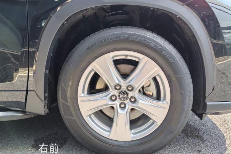 Used Toyota Highlander 2022 Dual-Engine 2.5L Two-Wheel Drive Elite Edition 5 Seats