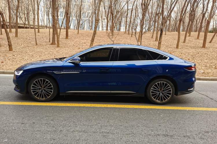 Used BYD Han 2022 DM-i 121KM Luxury Model
