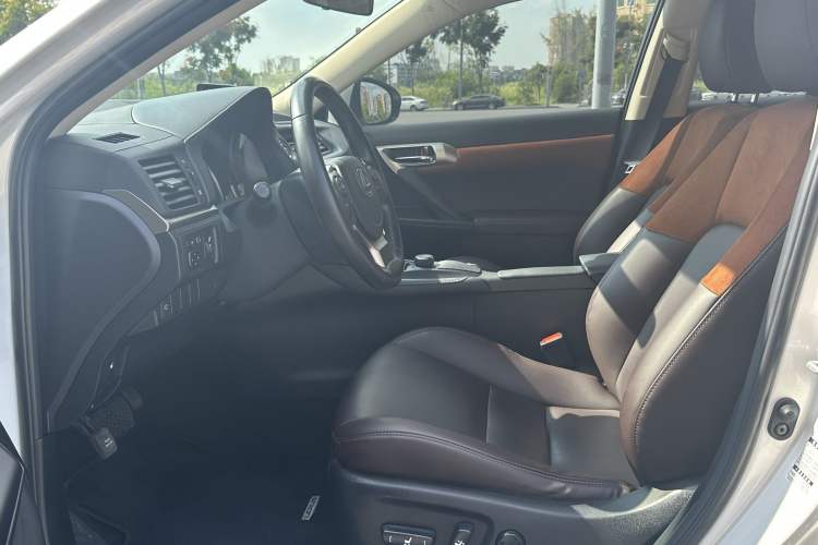 Used Lexus CT 2020 CT200h Comfort Edition Monochrome