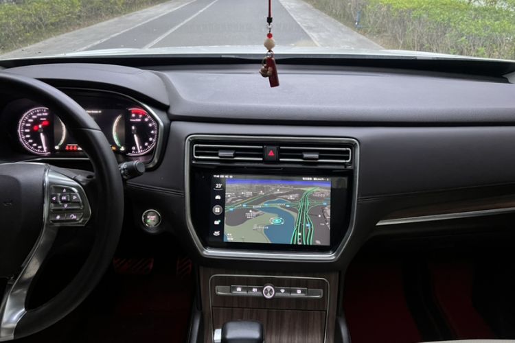 Used Roewe RX8 2019 30T Smart Connectivity Two-Wheel Drive Supreme Flagship Edition