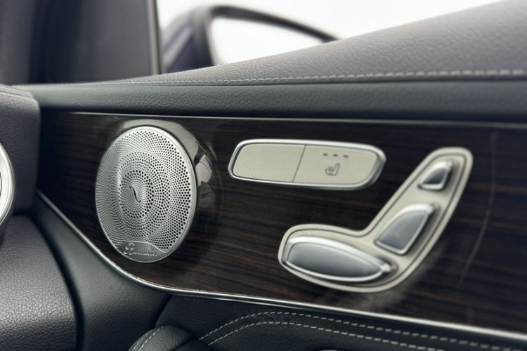 Used Mercedes-Benz GLC 2017 GLC 260 4MATIC Luxury Model