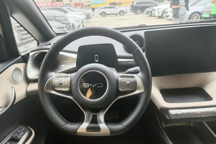 Used BYD Dolphin 2025 420km Fashion Edition
