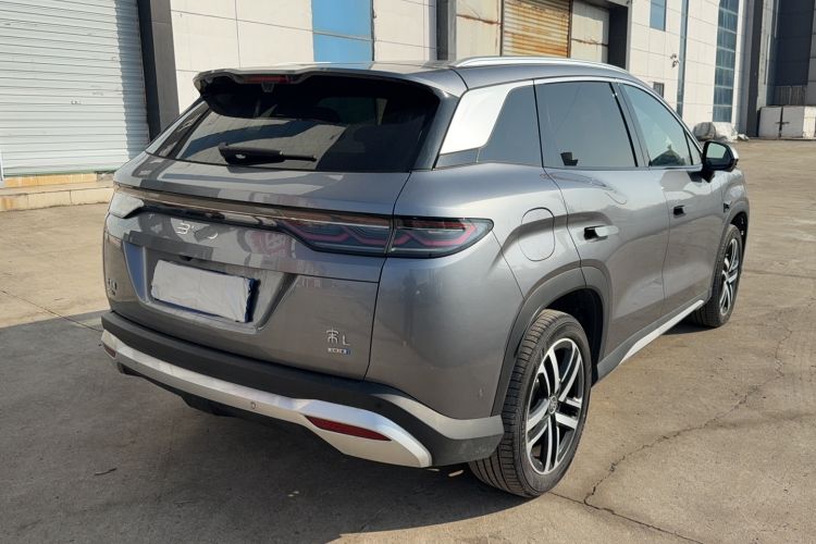 Used BYD Song L DM-i 2025 Intelligent Driving Version 112 km Beyond-Range Type