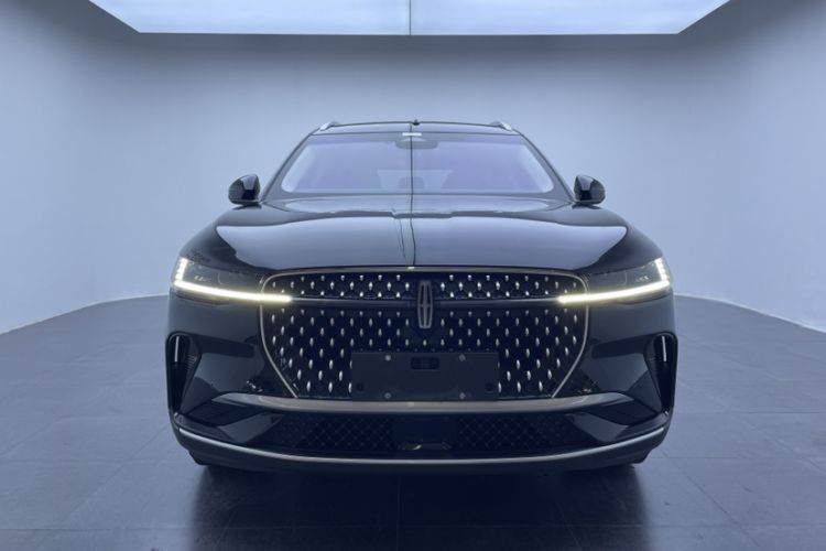 Used Lincoln Nautilus 2025 2.0T Four-Wheel Drive Luxury Edition
