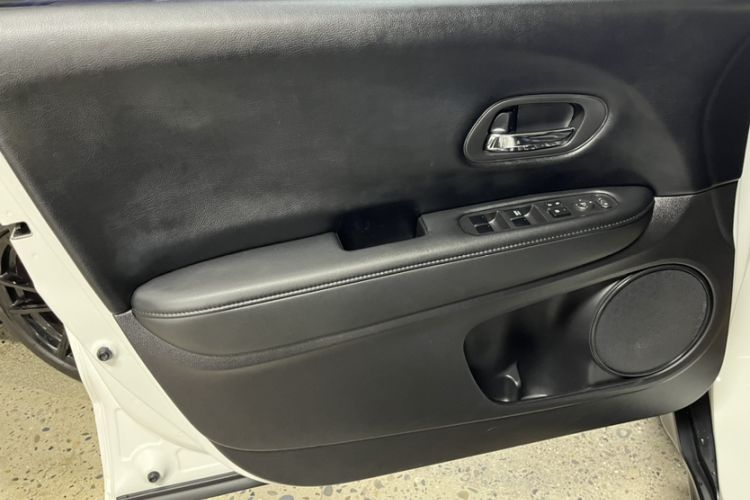 Used Honda Vezel 2017 1.5L CVT 2WD Comfort Model